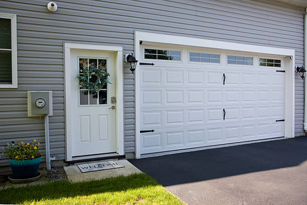 24/7 Emergency Garage Door Panel Replacement experts in Ruckersville, VA